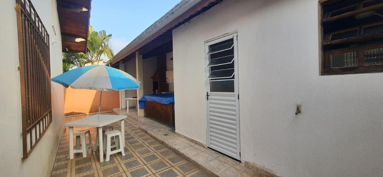 Villa Casa Completa Com Piscina A 300 Metros Do Mar Peruíbe Exterior foto